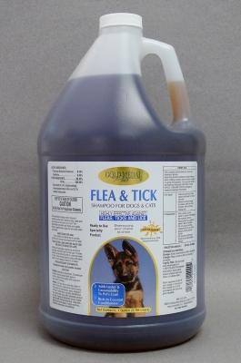 Gold Medal Pets Flea &amp; Tick Shampoo for Dogs and Cats, 1 gal